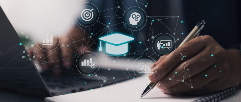 Indian EdTech Q1 2022 round-up by Markelytics, offering comprehensive media coverage and insights into the latest trends.